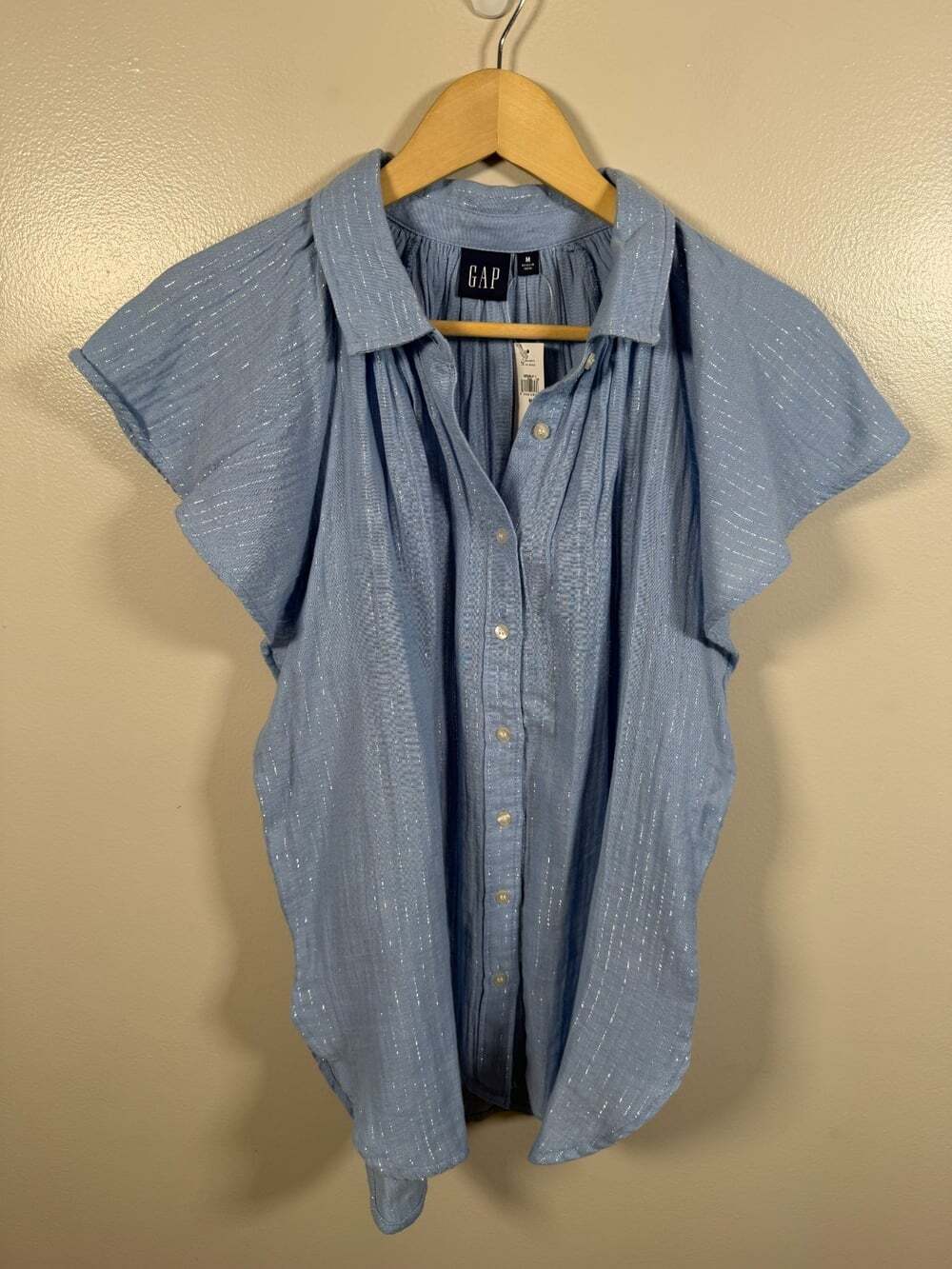 Gap Crinkle Gauze Flutter Sleeve Top Size Medium Blue Metallic Stripe Coastal